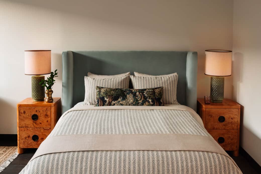 Queen Bedroom