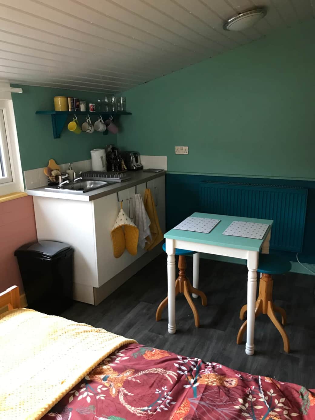 A well-equipped kitchenette to cook up a meal at the end of a day out exploring