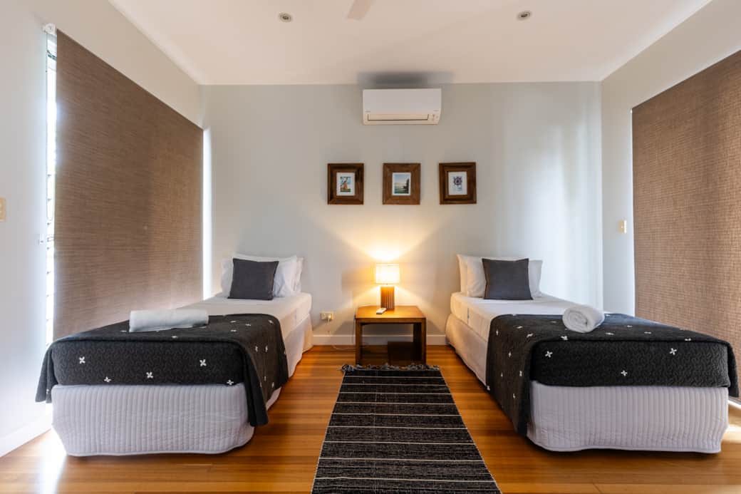 0H8A4002 HDR 0H8A4002 HDR