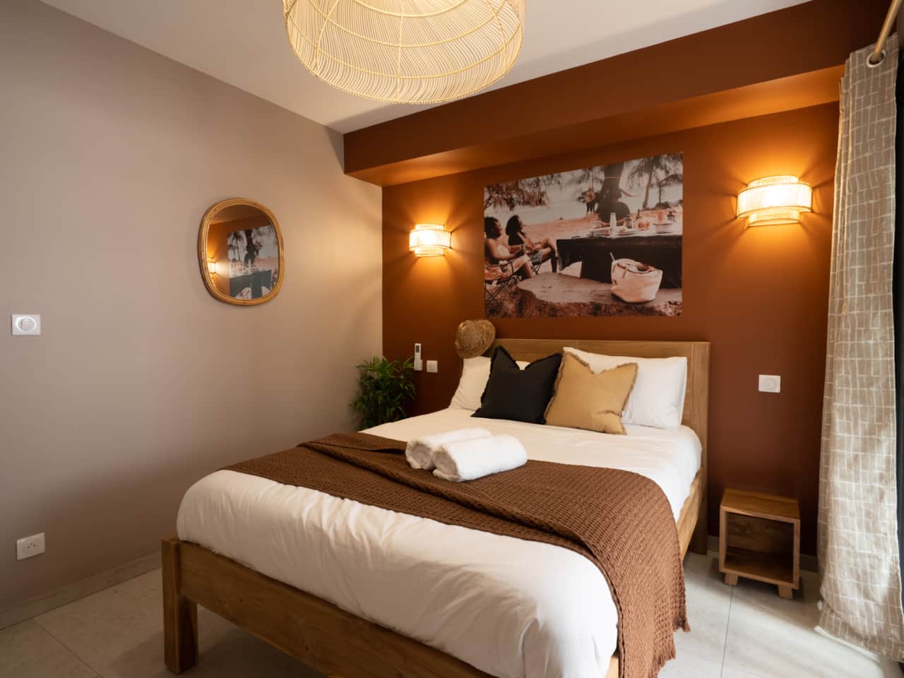 Chambre Lit double_Appartement Filaos_Escale Bleue_Résidence de tourisme Saint Leu 974