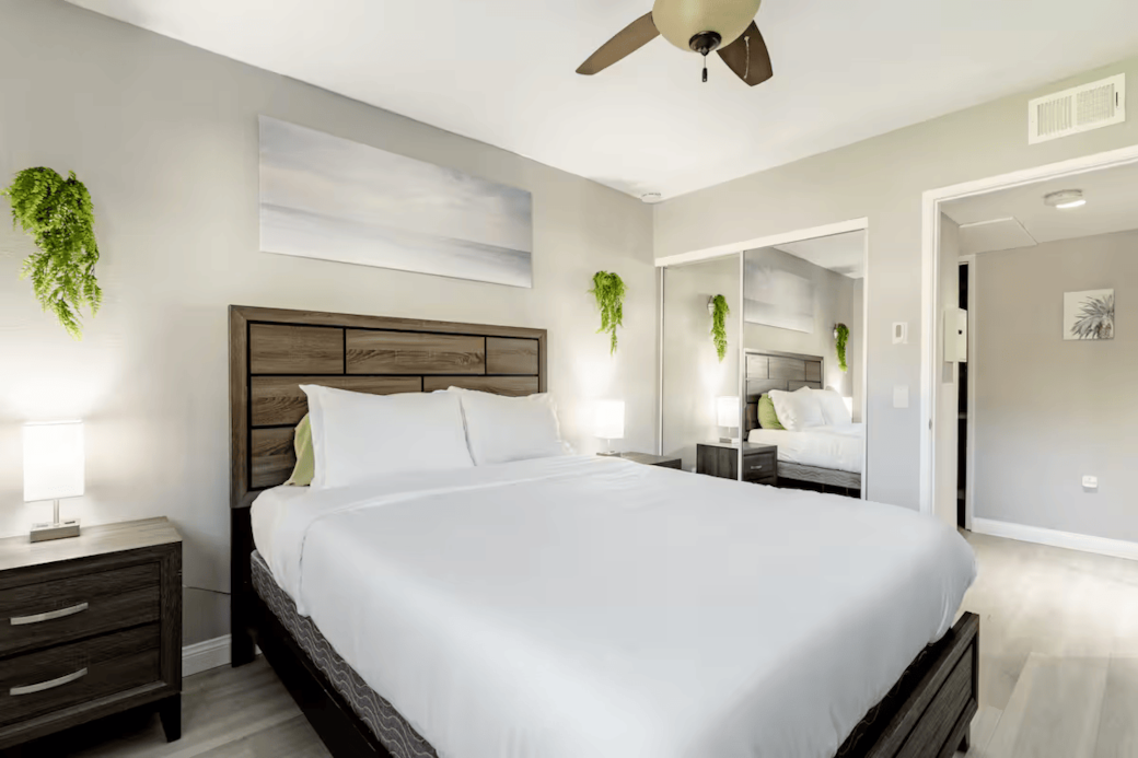 Bedroom