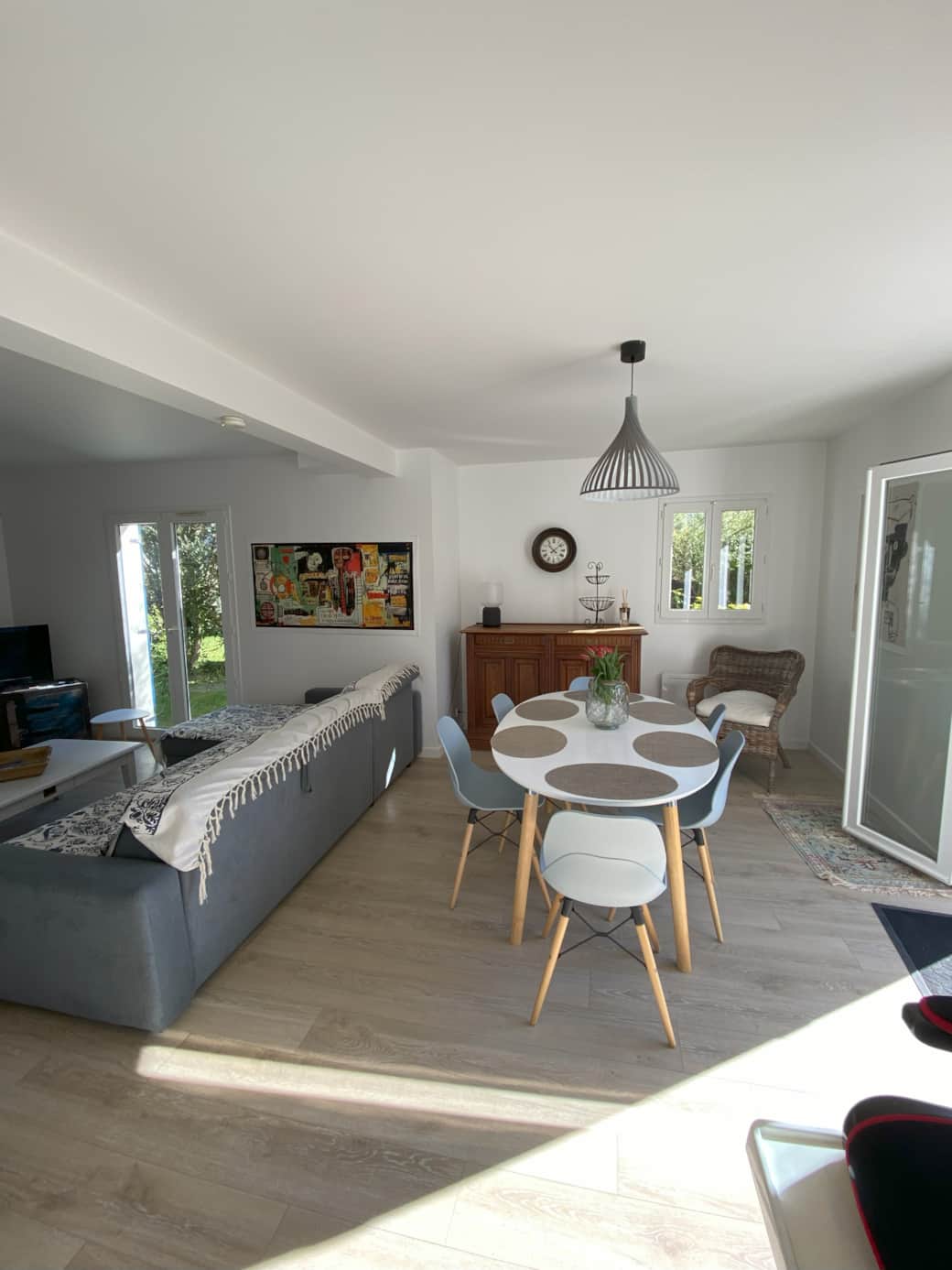 Salle à manger petite table