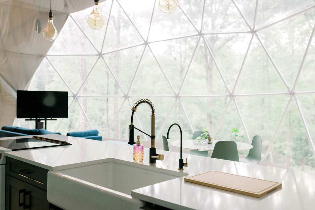 Kitchen sink