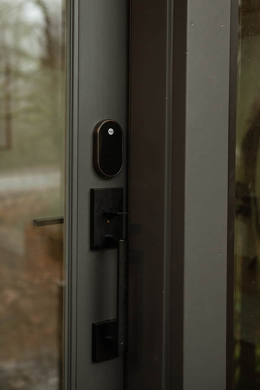 Smart Lock Entrance