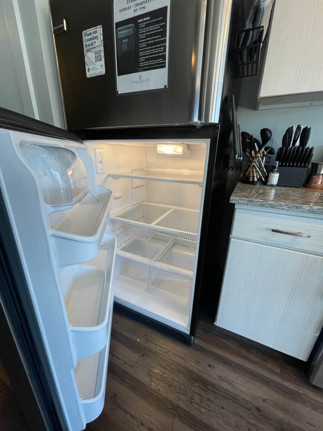 Clean, spacious fridge ideal for meal prep and long stays. Clean, spacious fridge ideal for meal prep and long stays.