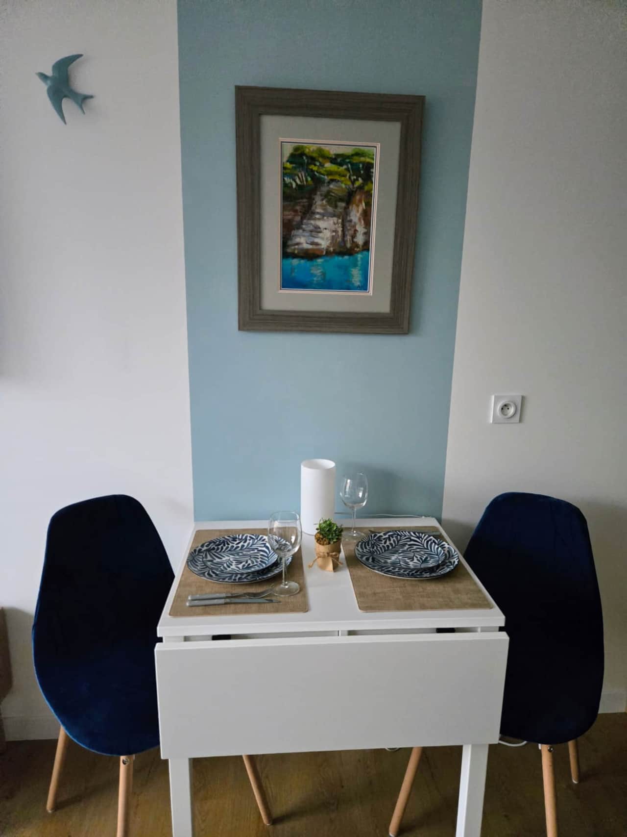 Table du "Studio Bleu"