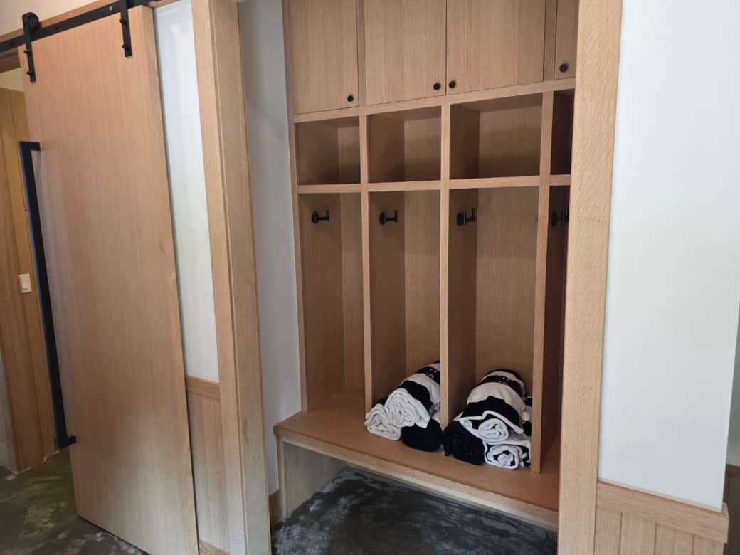 Mud room