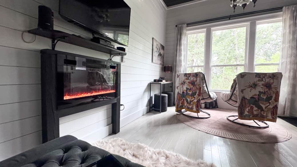 Enjoy the fireplace and heater in the winter and full AC in the summer