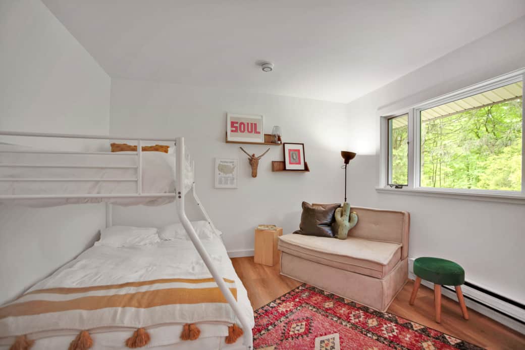 Second bedroom, Full and Twin bed bunks. 