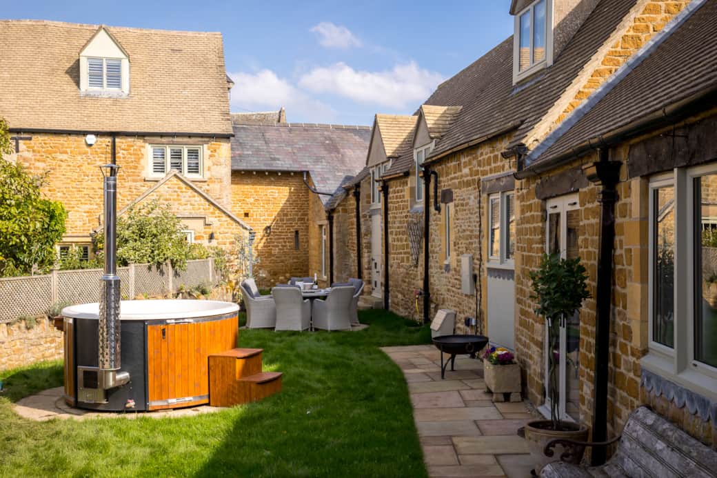 May Cottage Garden Hot Tub