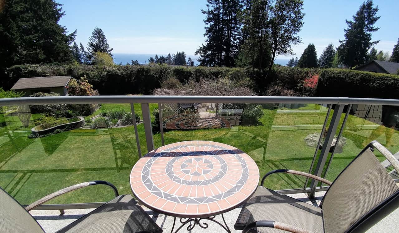 Sun deck