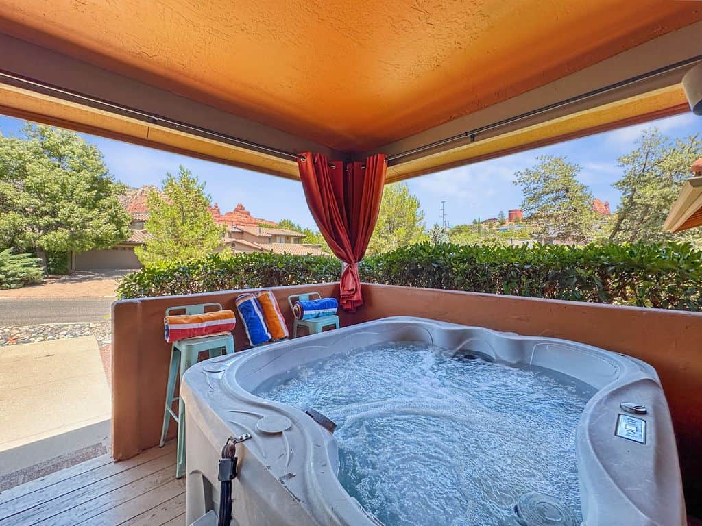 Private hot tub