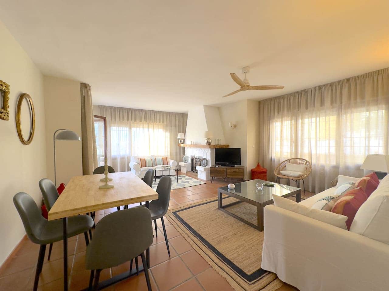 VILLA DEL SOL Beach Premium House Rincón de la Victoria Málaga HOMINGBOOK