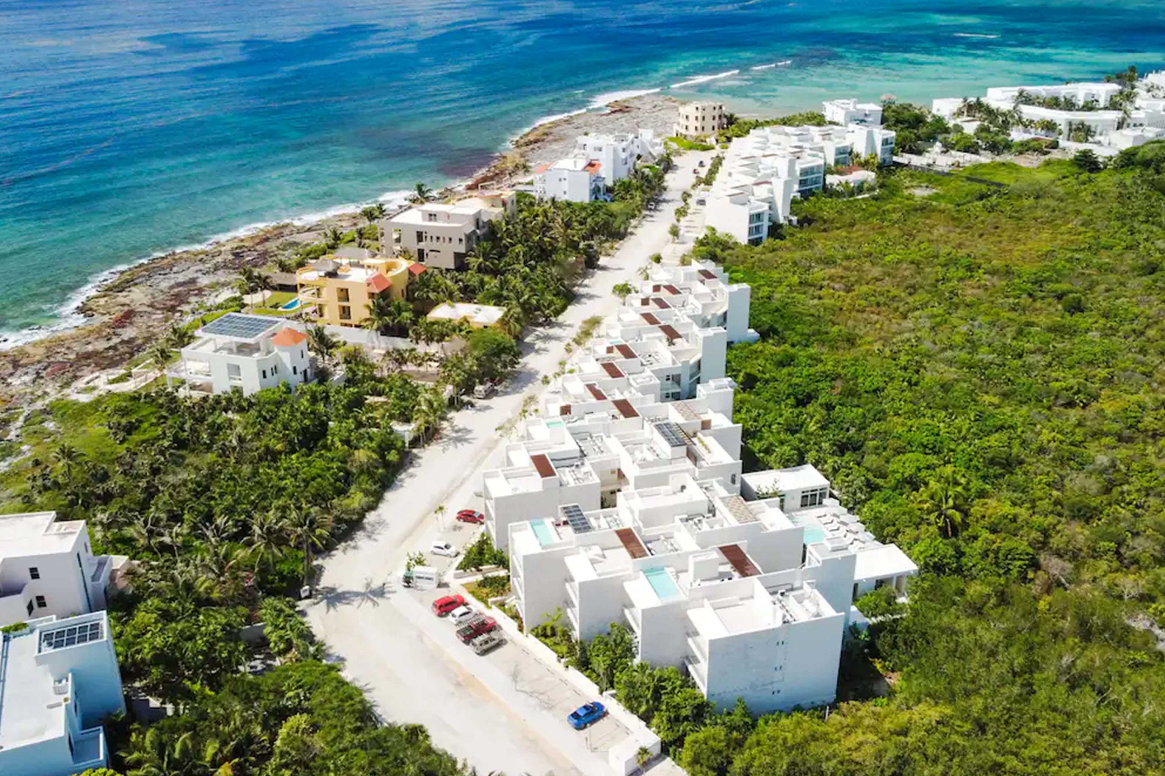 Oceanfront Seahorse | Private Hot Tub Beach Access photo 27
