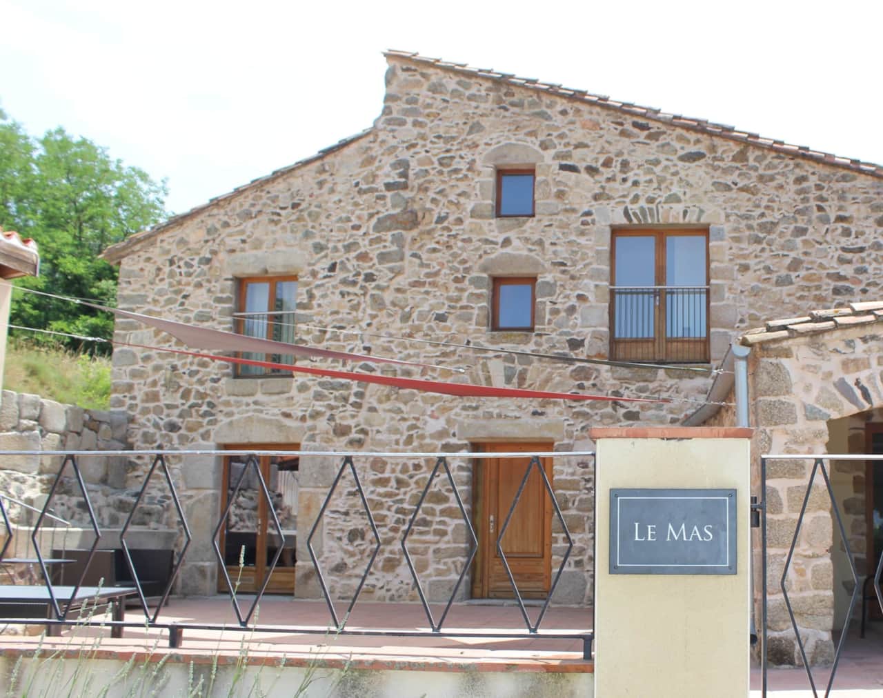 Le Mas - Kitchen Terrace