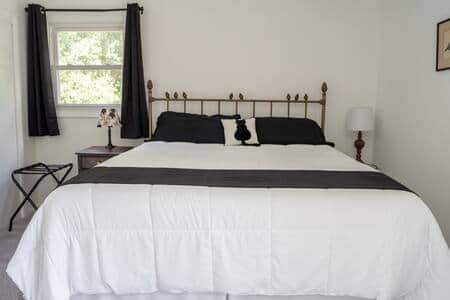 Master King Bed upper level