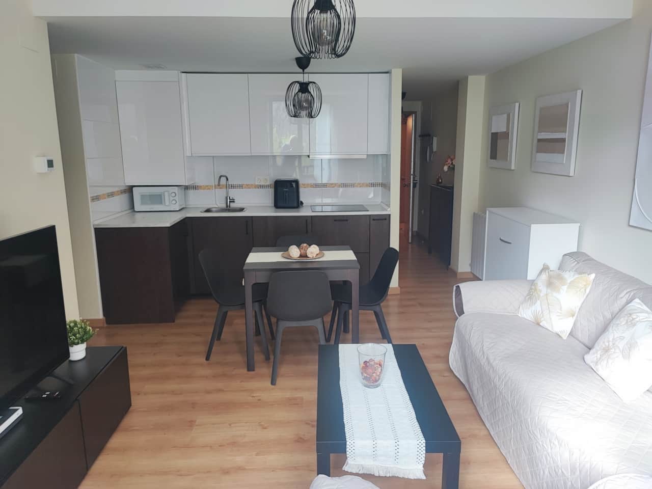 SALON - COCINA