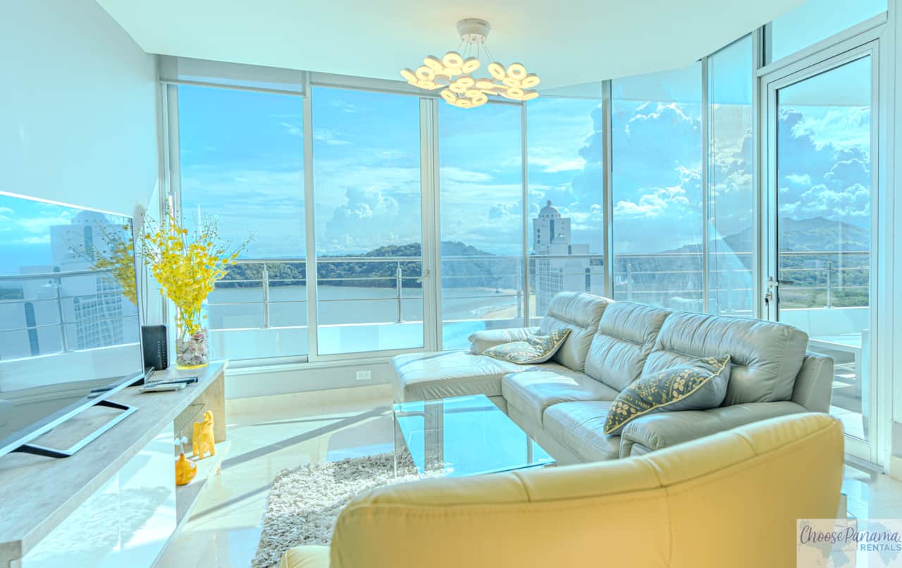 CB15B-Living Area View