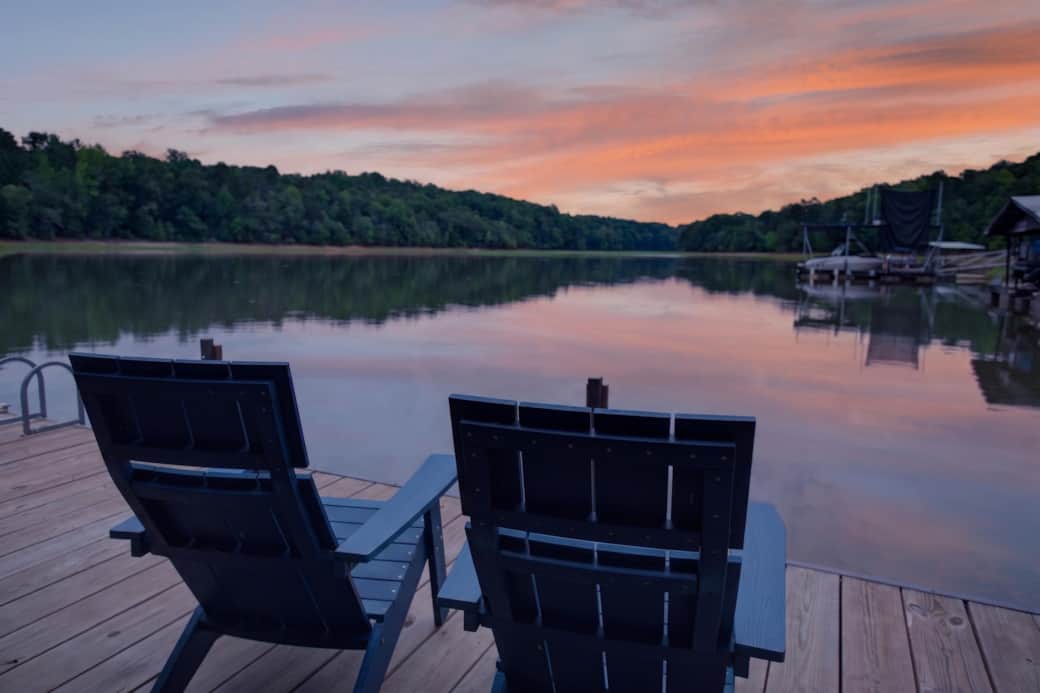 Peace and Serenity on Lake Hartwell. Boat ride away from Clemson.