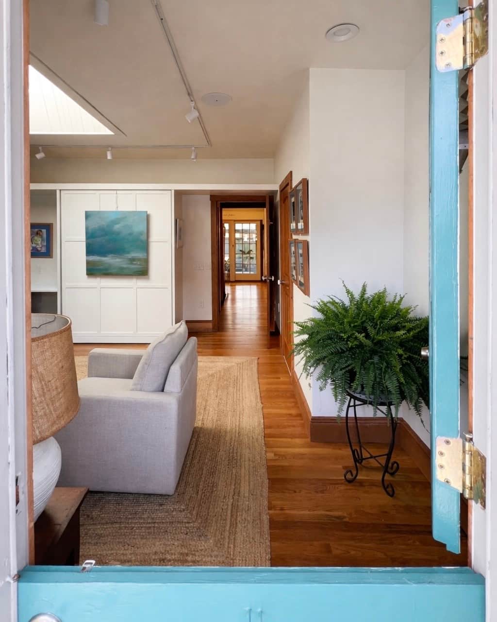 Lake Ave Entry