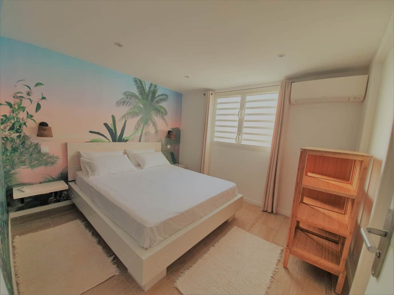 Chambre lit queen size