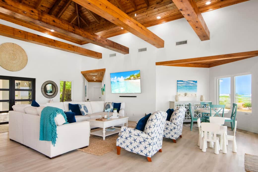 Where relaxed luxury meets family comfort Where relaxed luxury meets family comfort