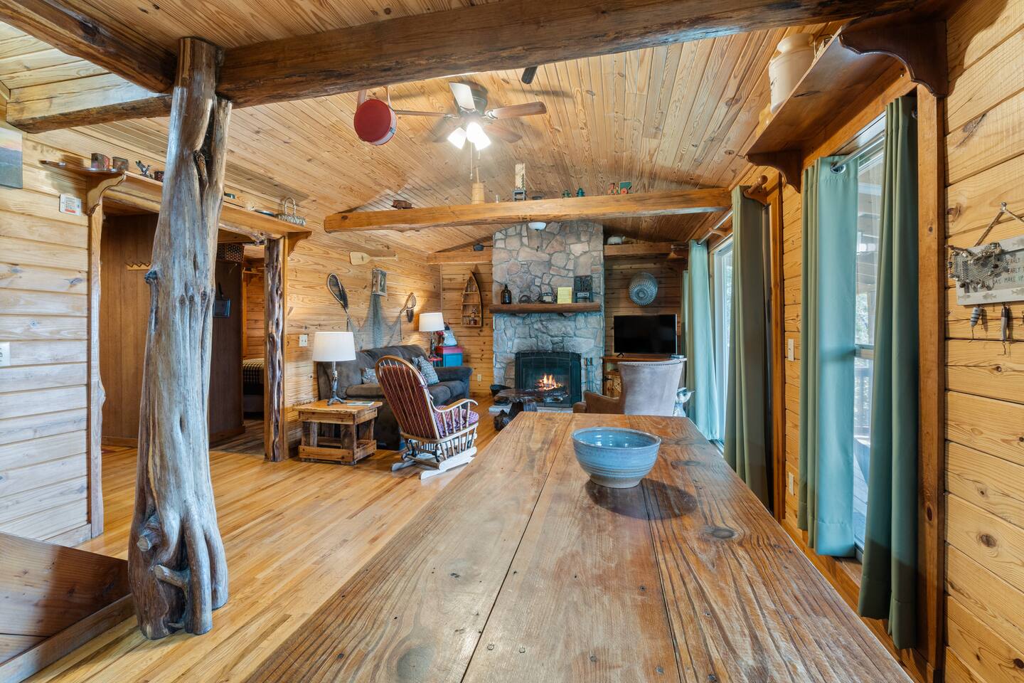 Can-U-Canoe Riverview Cabins — photo 46 of 60