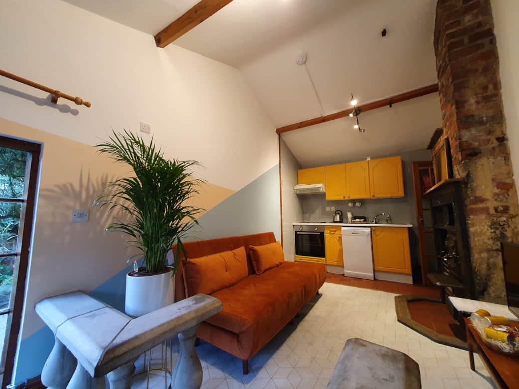 Open plan lounge and kitchen