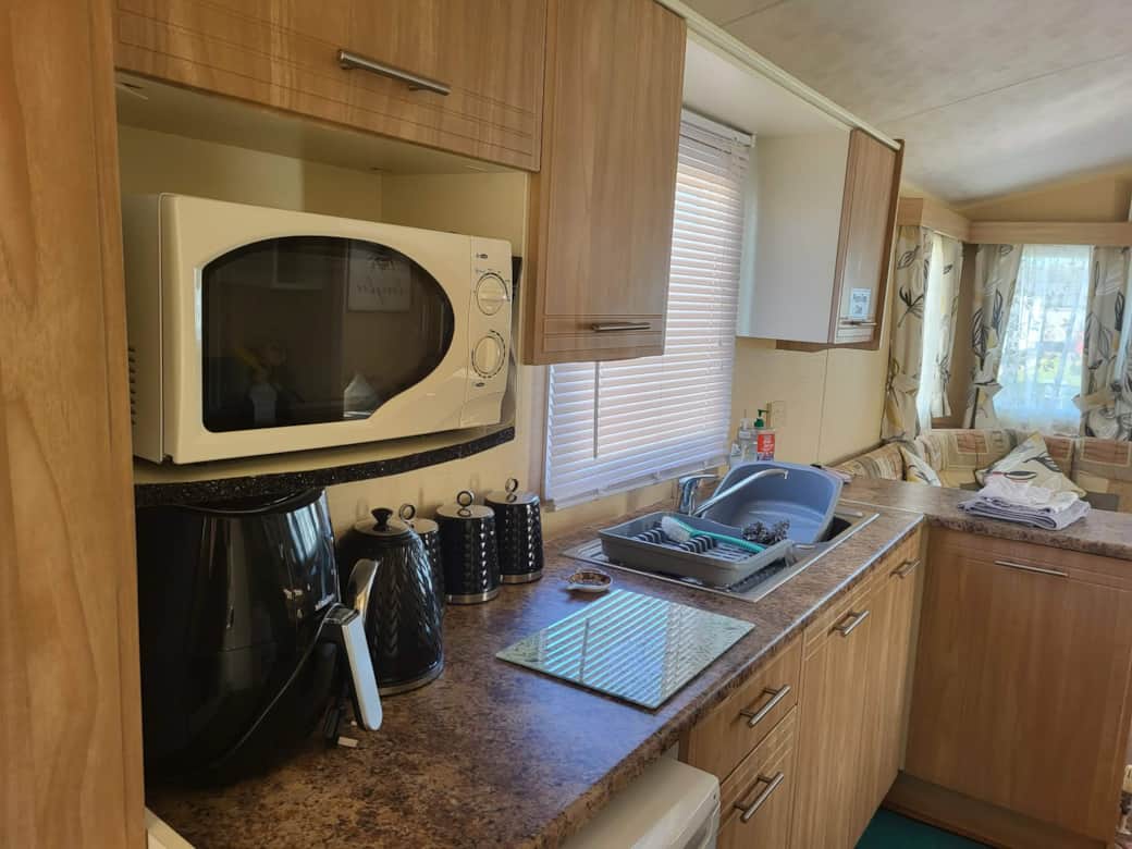 Cf04e990 93bf 47b5 82ae dfc7b3b705ca Cf04e990 93bf 47b5 82ae dfc7b3b705ca