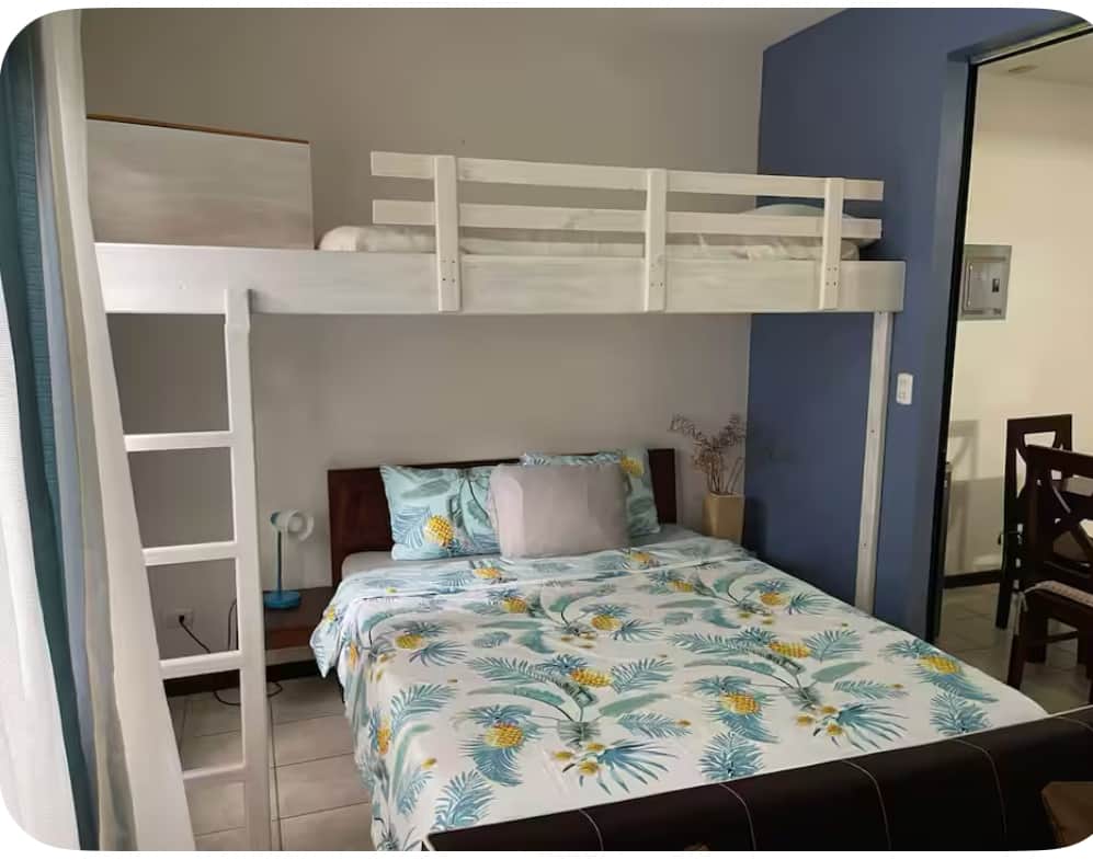 Single over double bunk