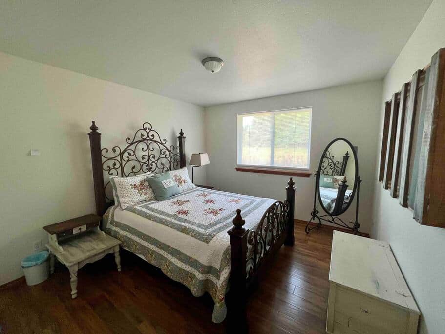 Queen Bed