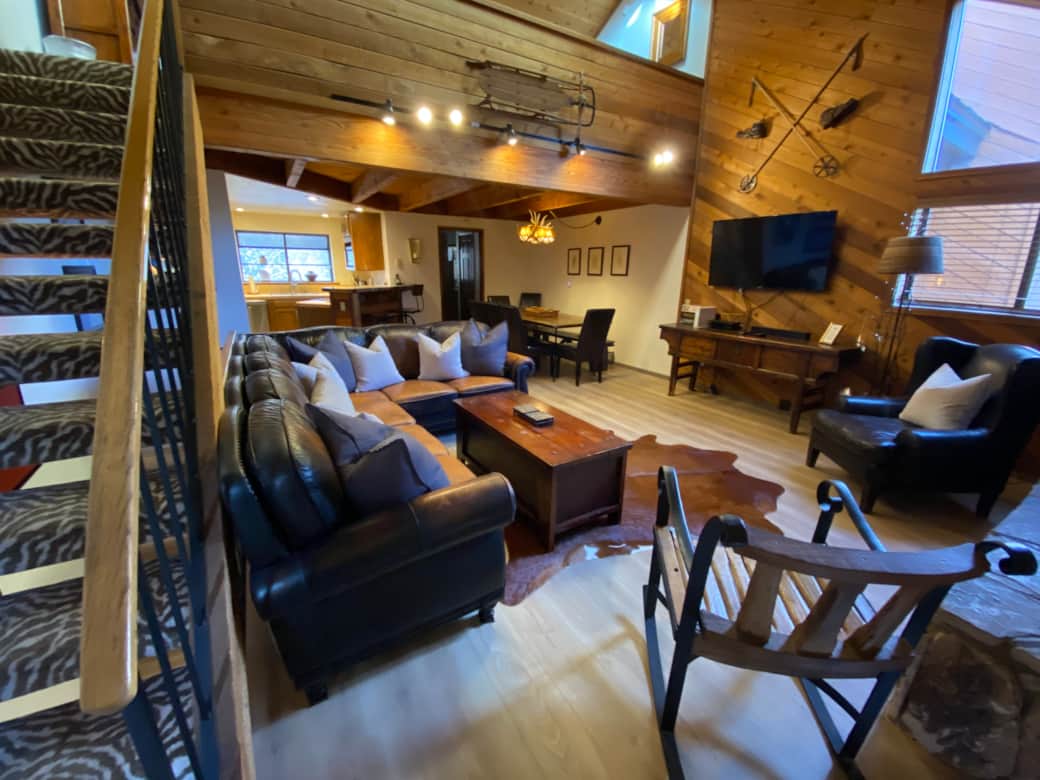 Living room, smart TV, kitchen, and bathroom (2nd floor)