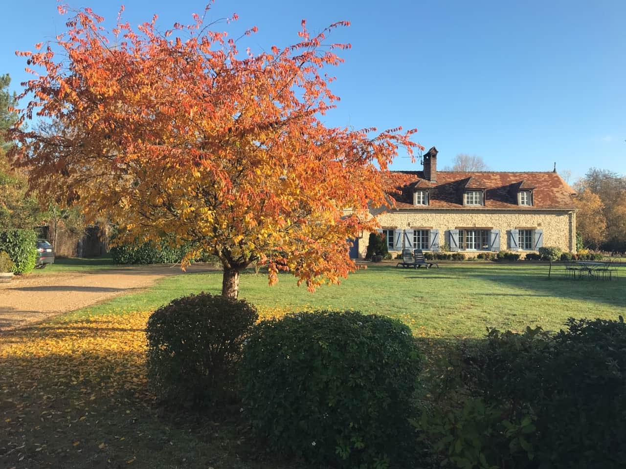 Pure tradition : les portes de la campagne française