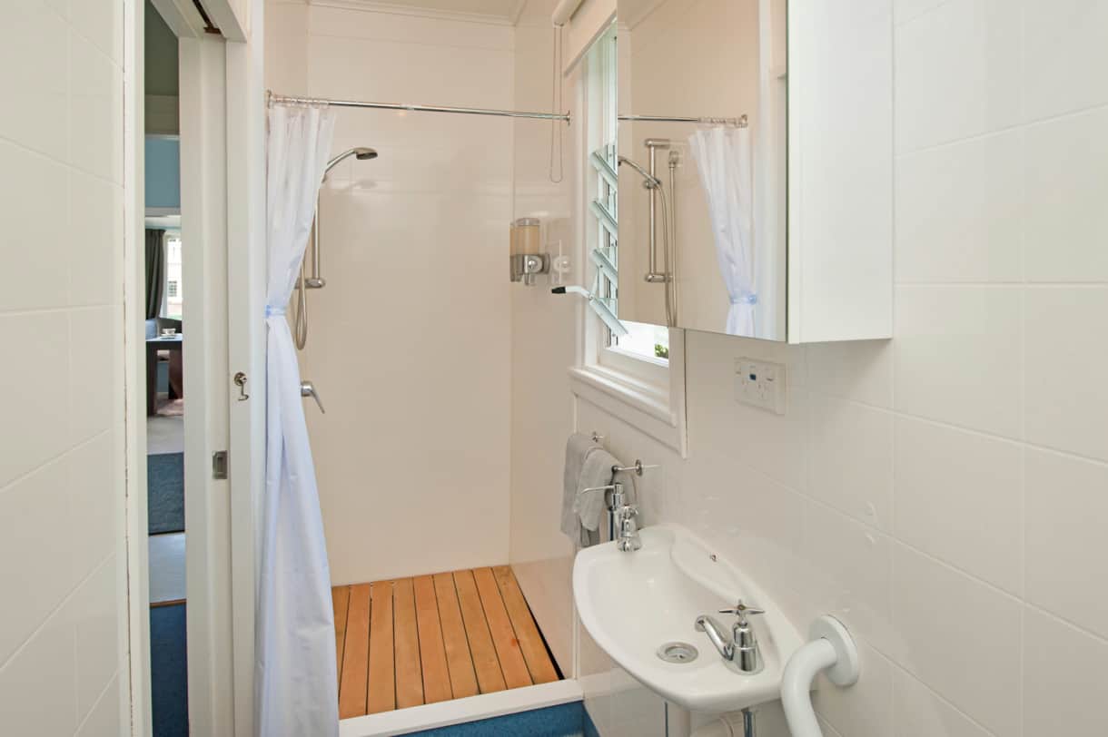 Heart of Nelson Bathroom