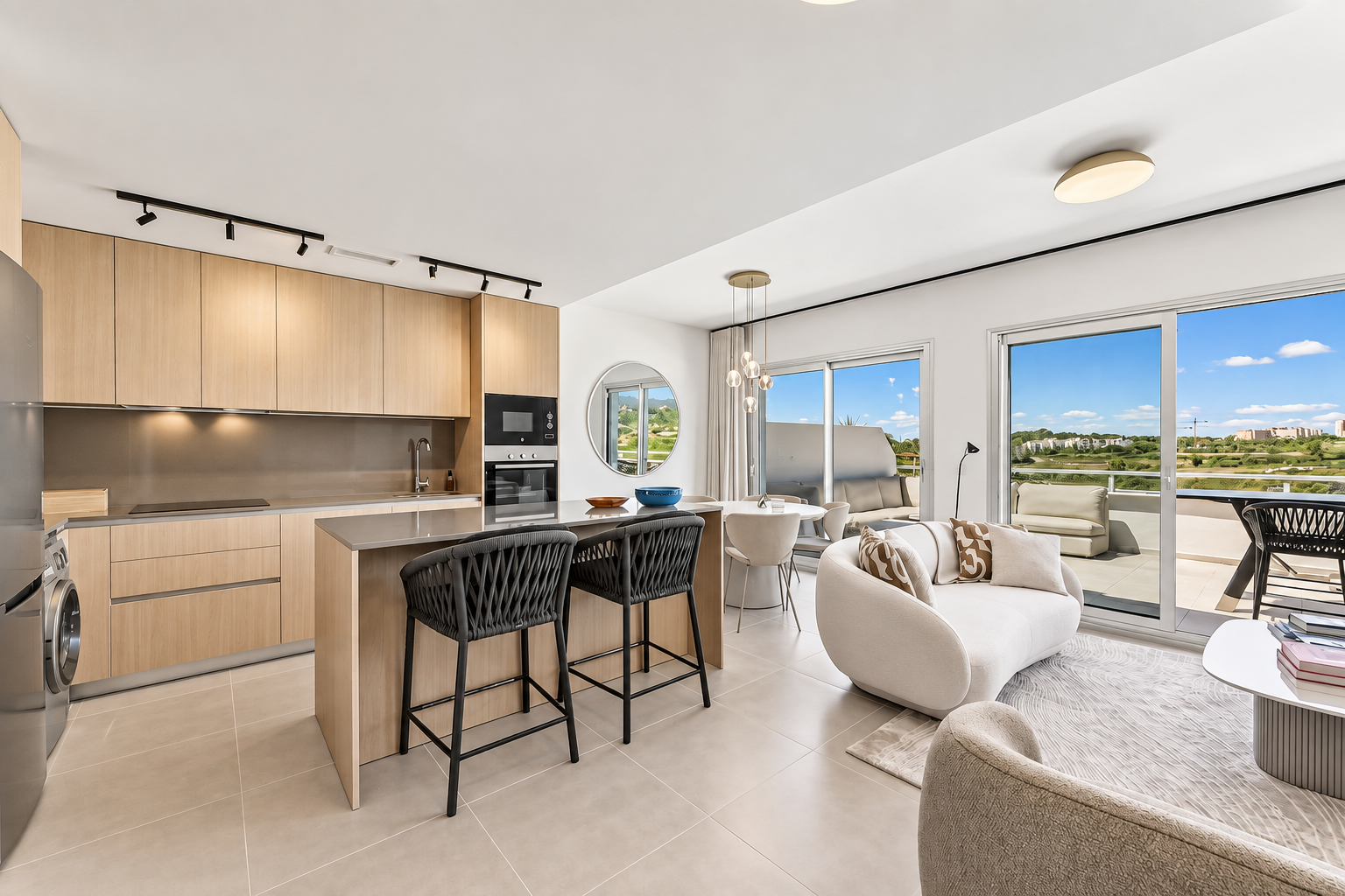 RDR582 - Stylish 3 bed apartment in Oceana Gardens