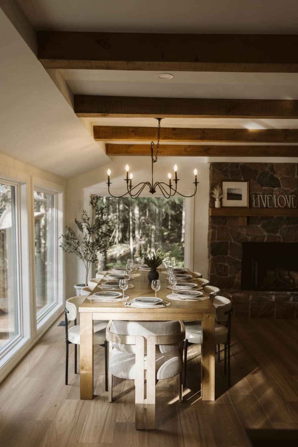Dinning table