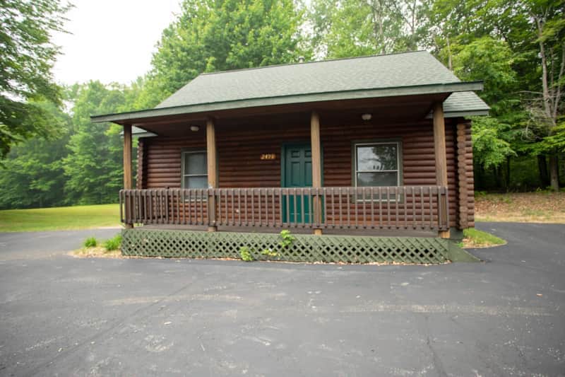 Cabin 2498 - Spacious Log Cabin at Beaver Creek Resort — Bagley Township — vacation rental