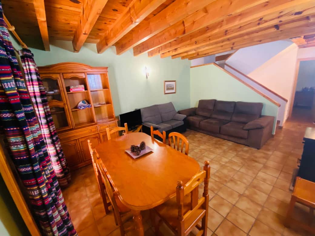 WhatsApp Image 2025-10-10 at 18.25