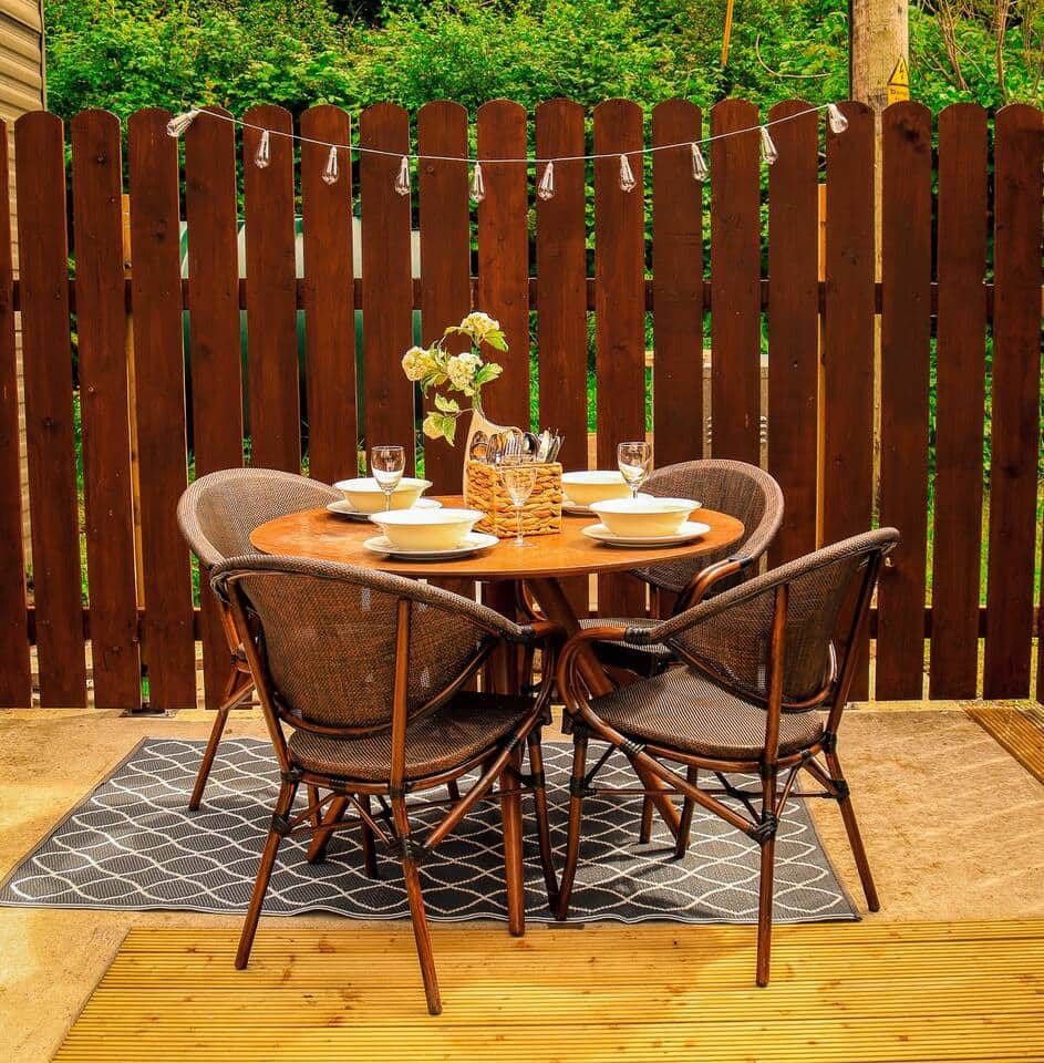 Outdoor Dining Area