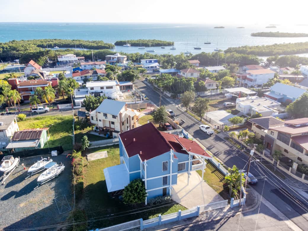 Just minutes from the famous cays and the vibrant Parguera poblado. Day trips to Boquerón beach. Just minutes from the famous cays and the vibrant Parguera poblado. Day trips to Boquerón beach.