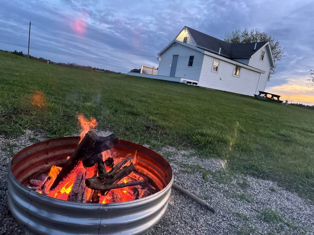 Unwind around the fire pit for s’mores and stargazing!