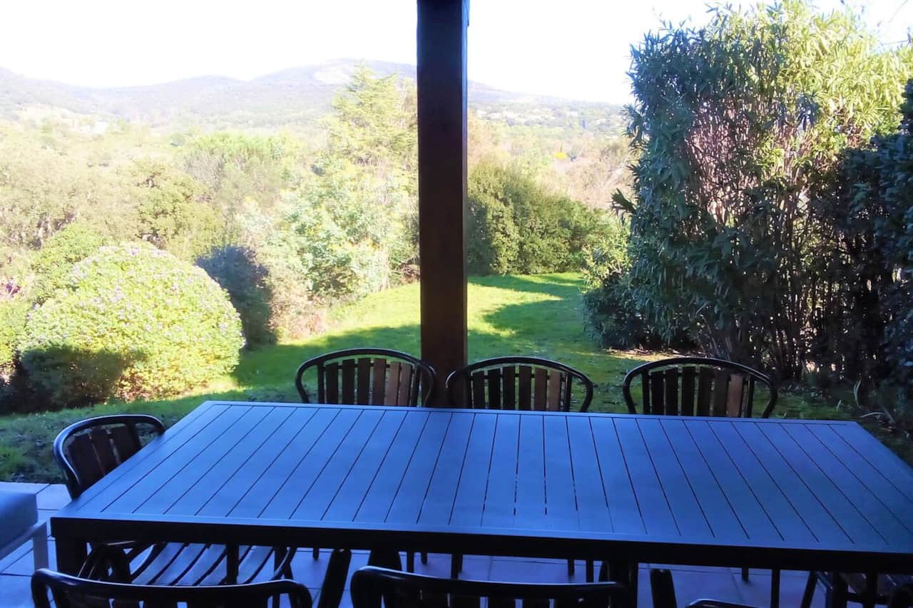 Terrasse avec vue