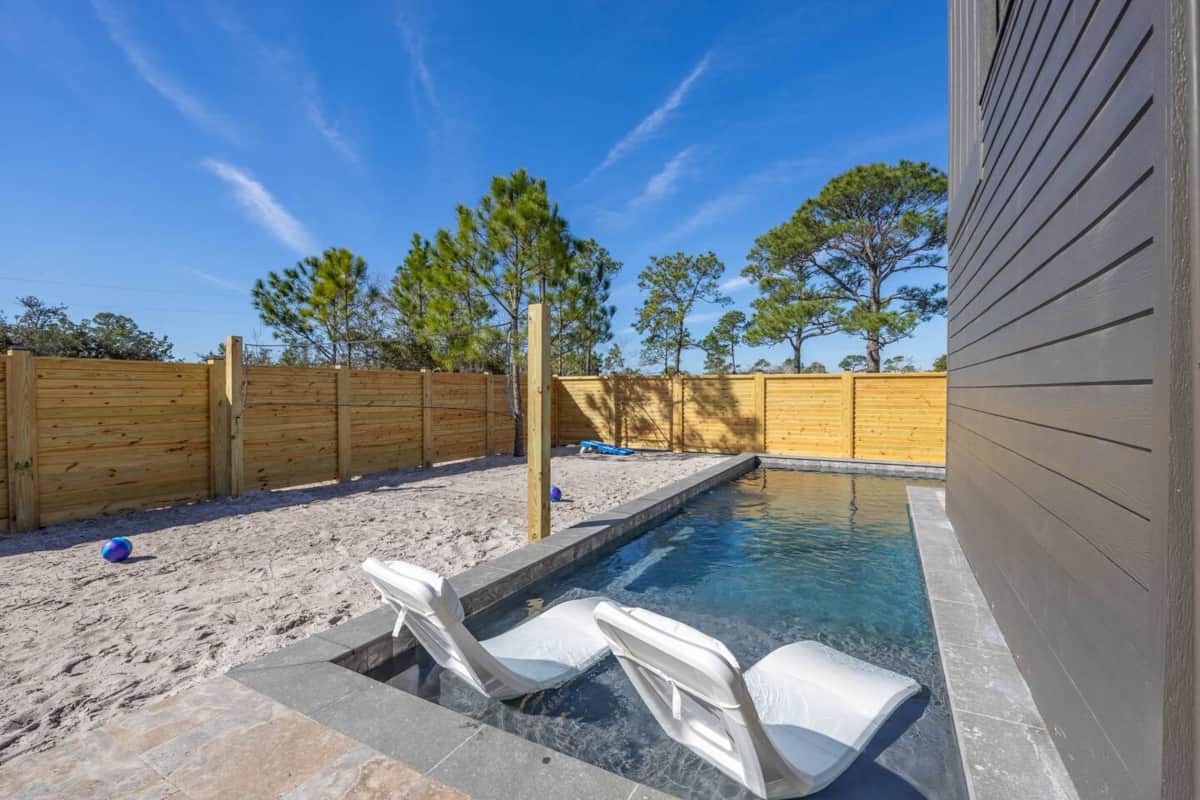 Private Pool! Rooftop Deck! Private path to Beach! - Vacation Home in ...