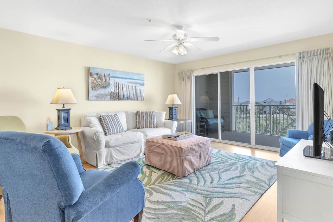 Enjoy Gulf views from your living room!