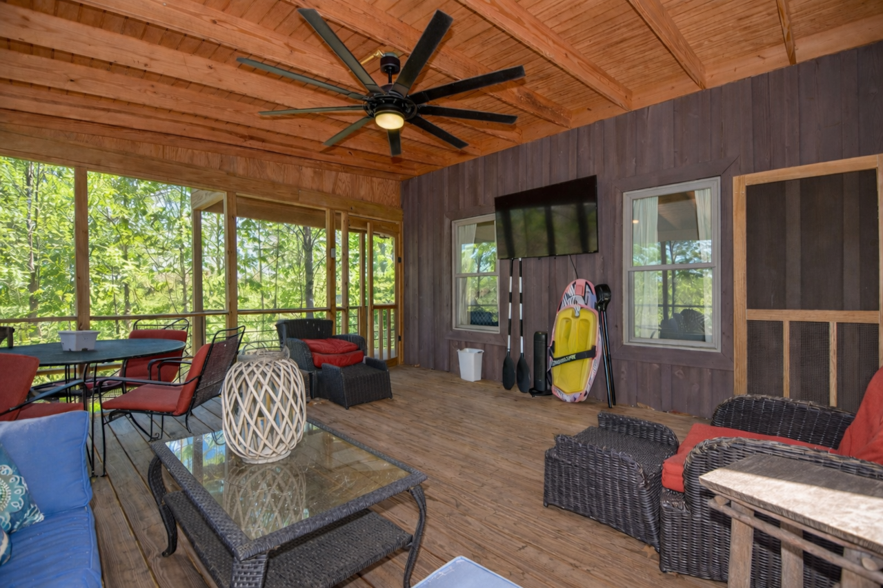 Screened Porch