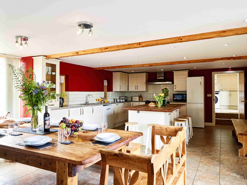 Sycamore Tree Barn Kitchen 4