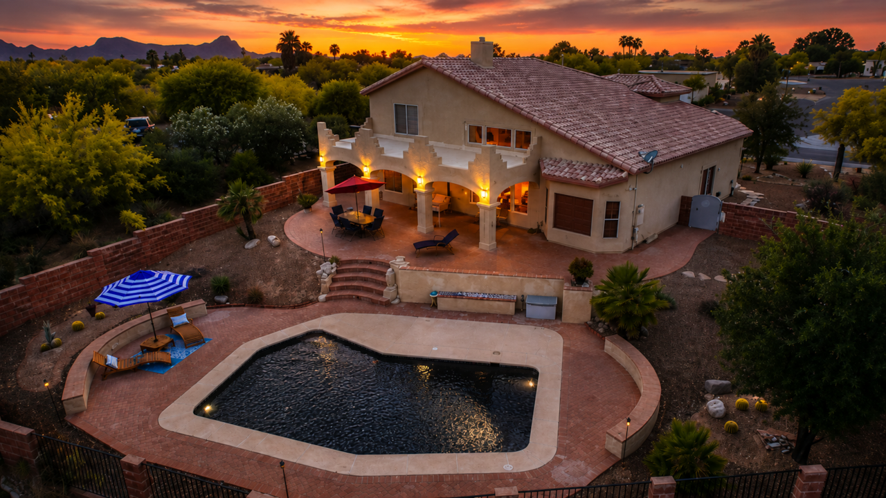 Backyard Oasis 
