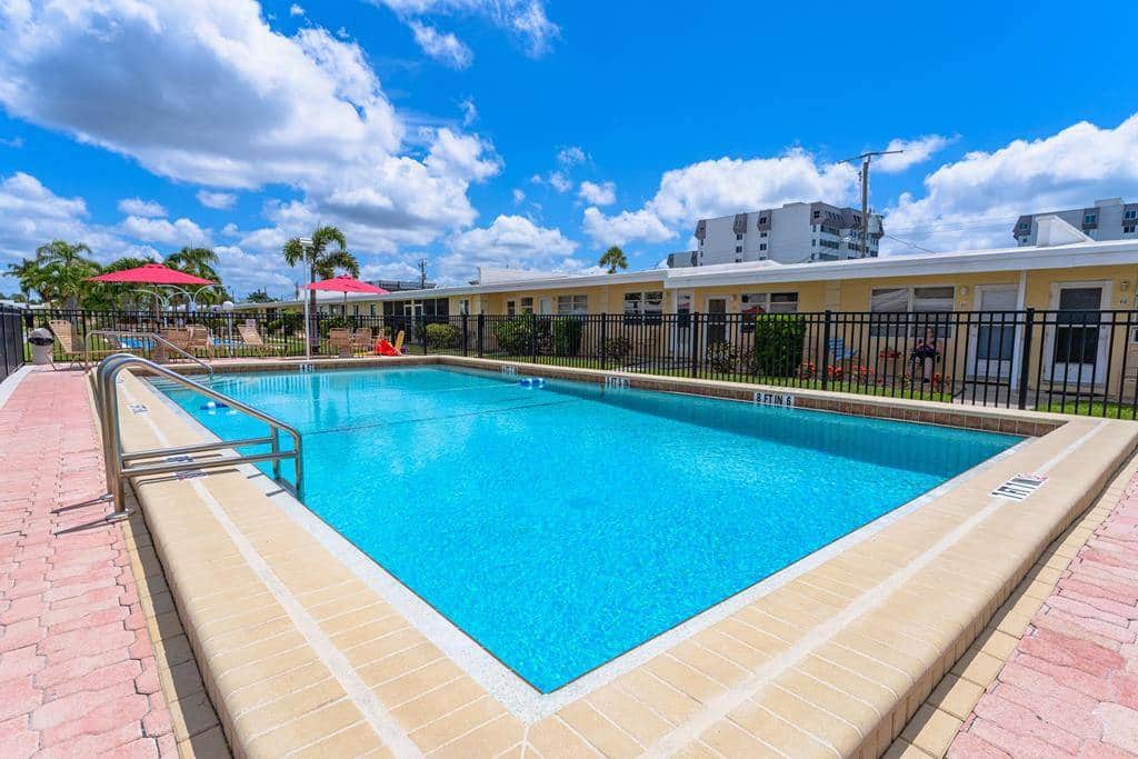 Pool2