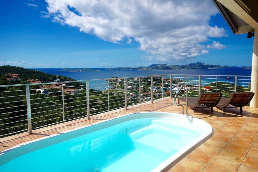 Outdoor space with Pool