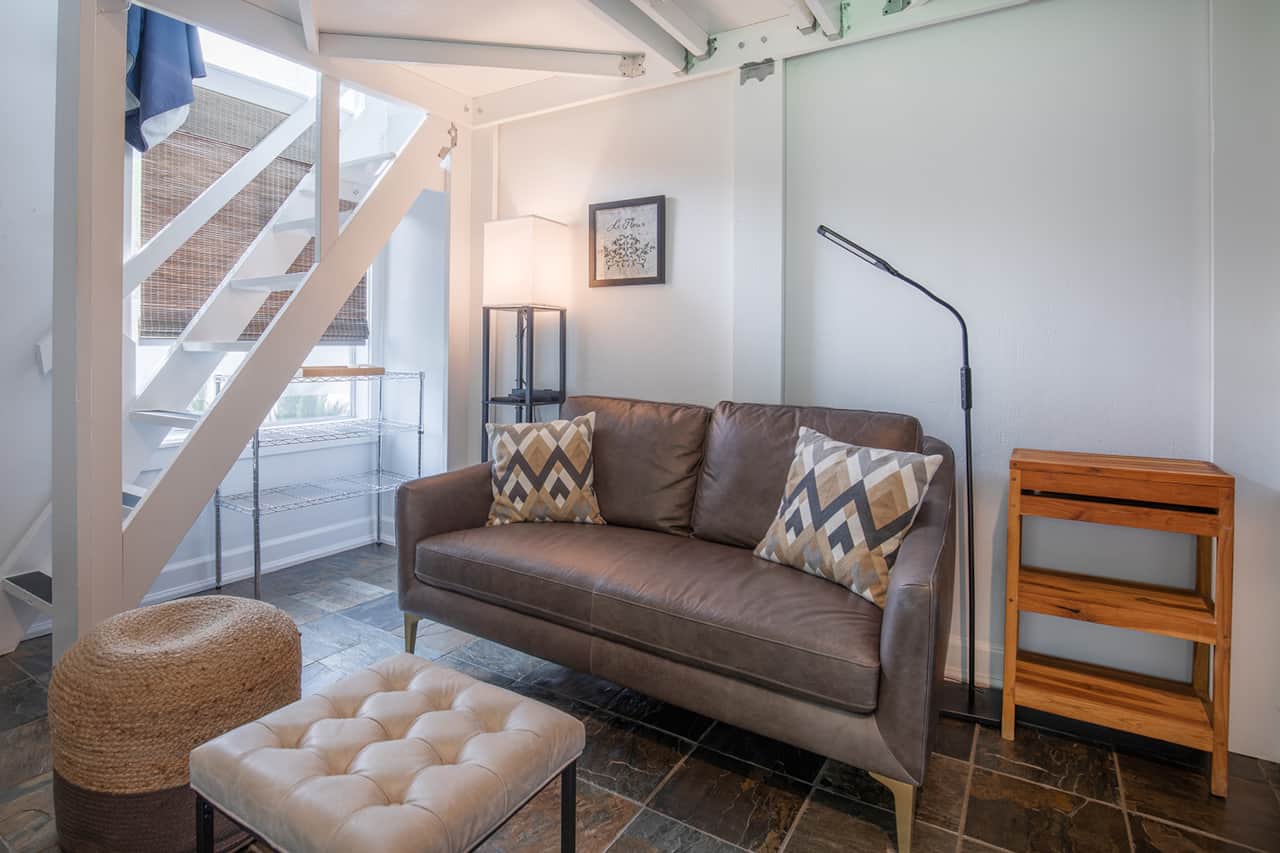 Lounge area